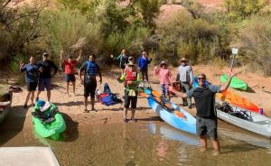 kayak-horseshoe-bend-lake-powell-grand-canyon